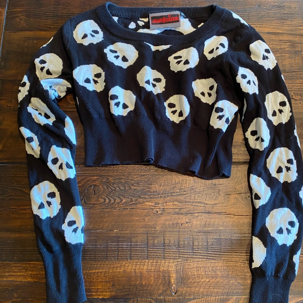 Jawbreaker skull sweater crop medium